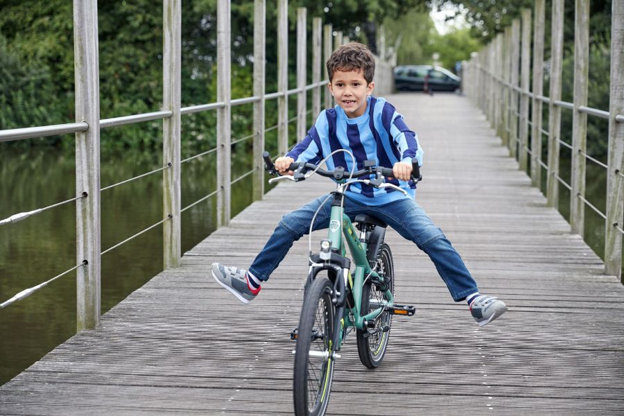 Alpina jongensfiets, Alpina fiets, Wels2wielers